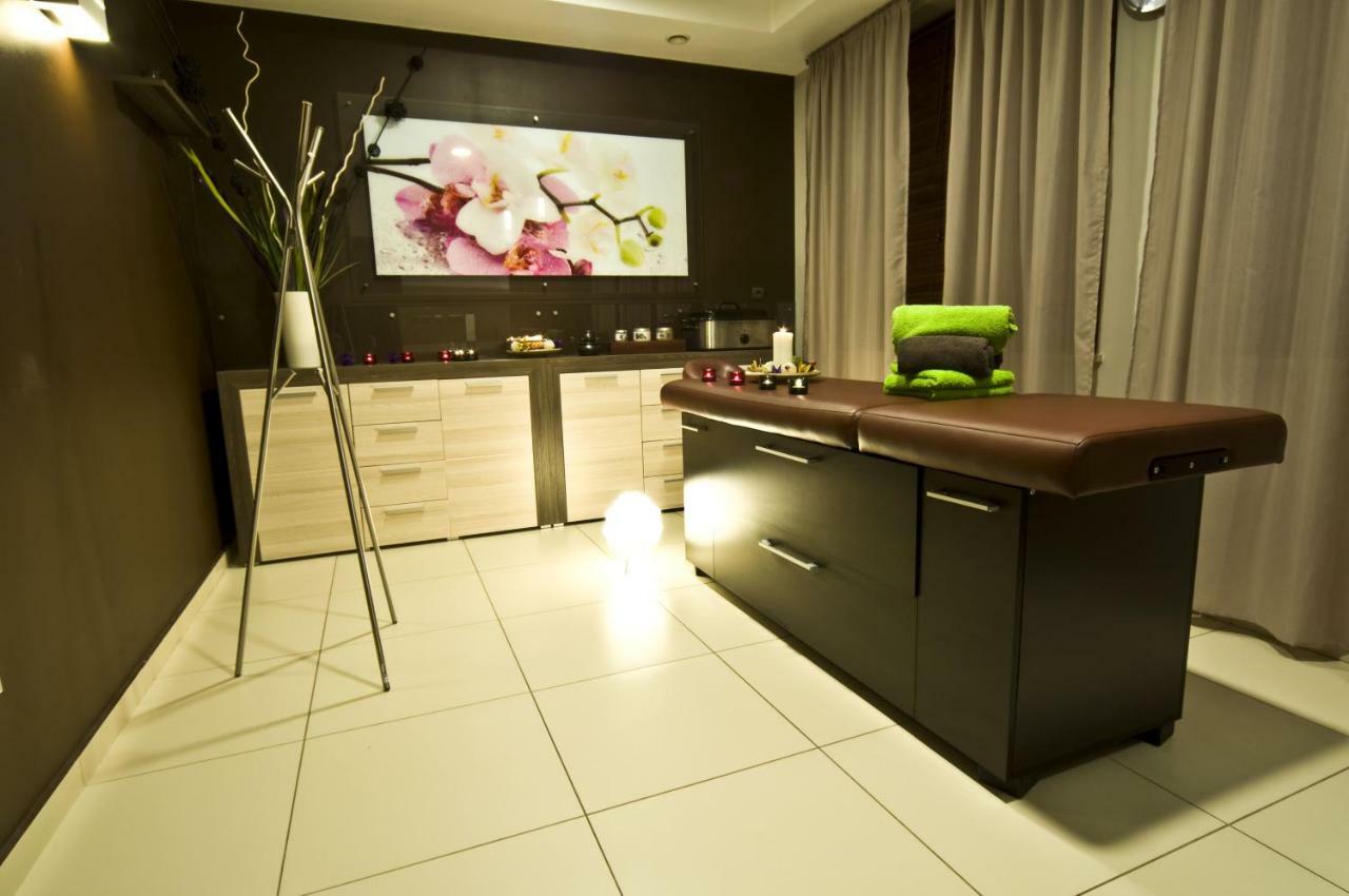 Hotel Zimnik Luksus Natury Spa & Wellness Ostre Εξωτερικό φωτογραφία
